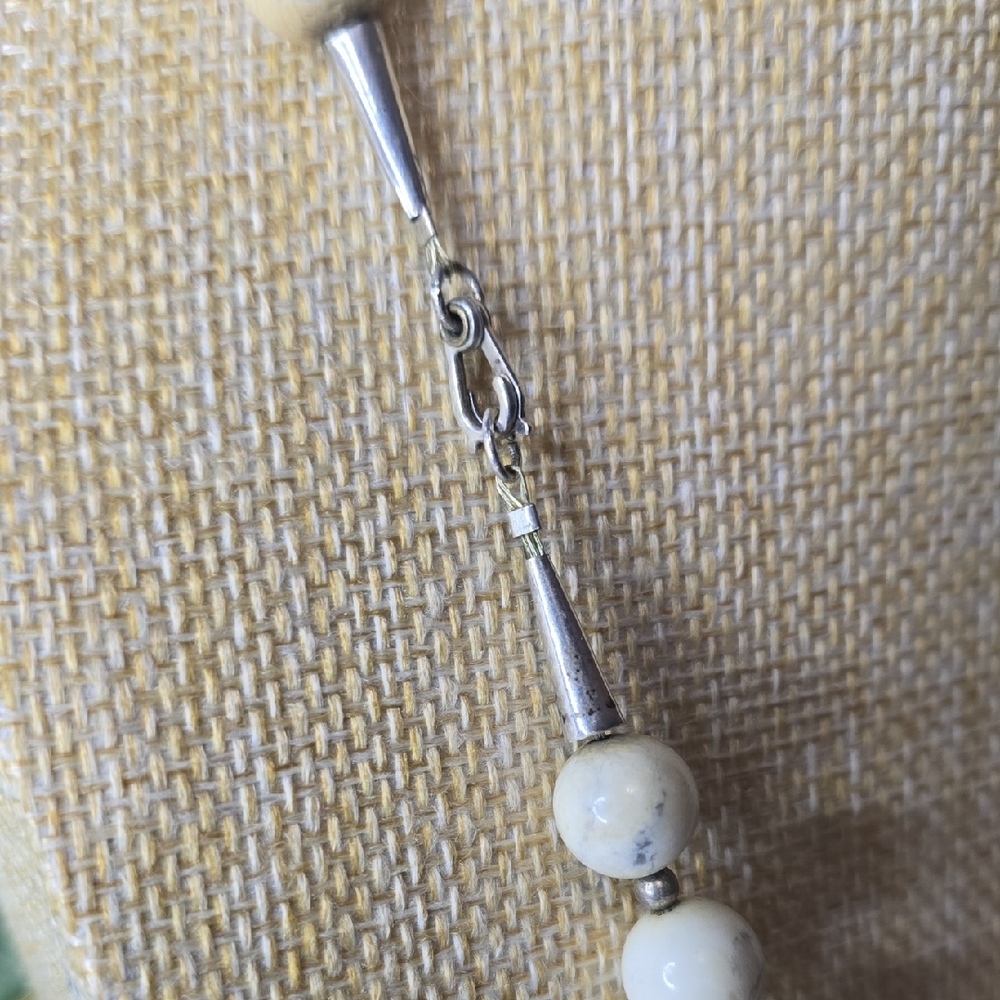 Snowflake Obsidian and Cream/White Howlite Silver Tone Beaded Necklace - Picture 2 of 13